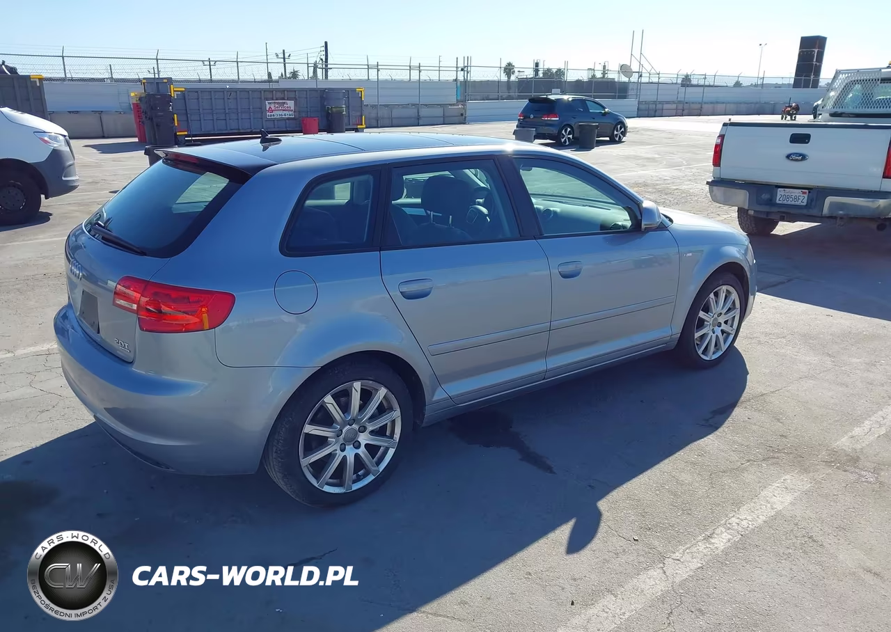 2010 Audi A3 2.0T Premium VIN:WAUMFAFM9AA022717 - 4