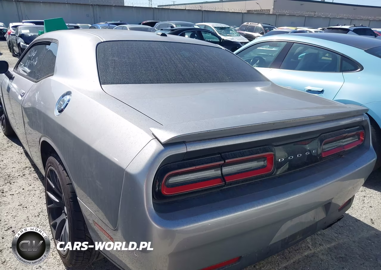 2015 Dodge Challenger R-T VIN:2C3CDZAT9FH895074 - 3