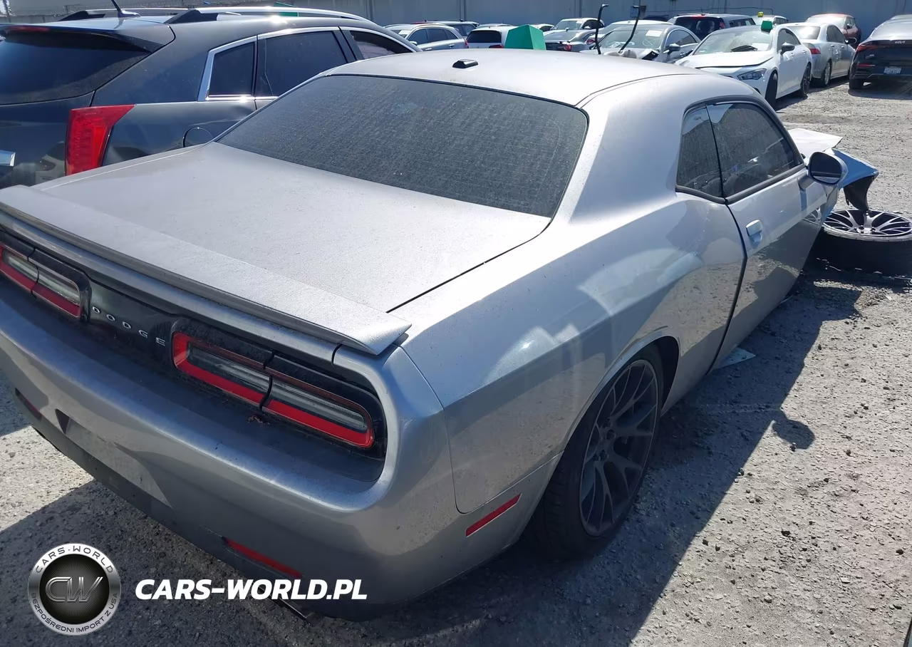 2015 Dodge Challenger R-T VIN:2C3CDZAT9FH895074 - 4