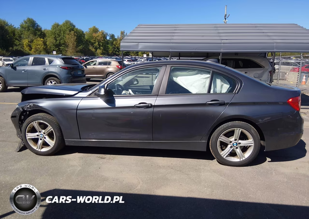 2013 BMW 3 Series 328I xDrive VIN:WBA3B3C50DF530968 - 14
