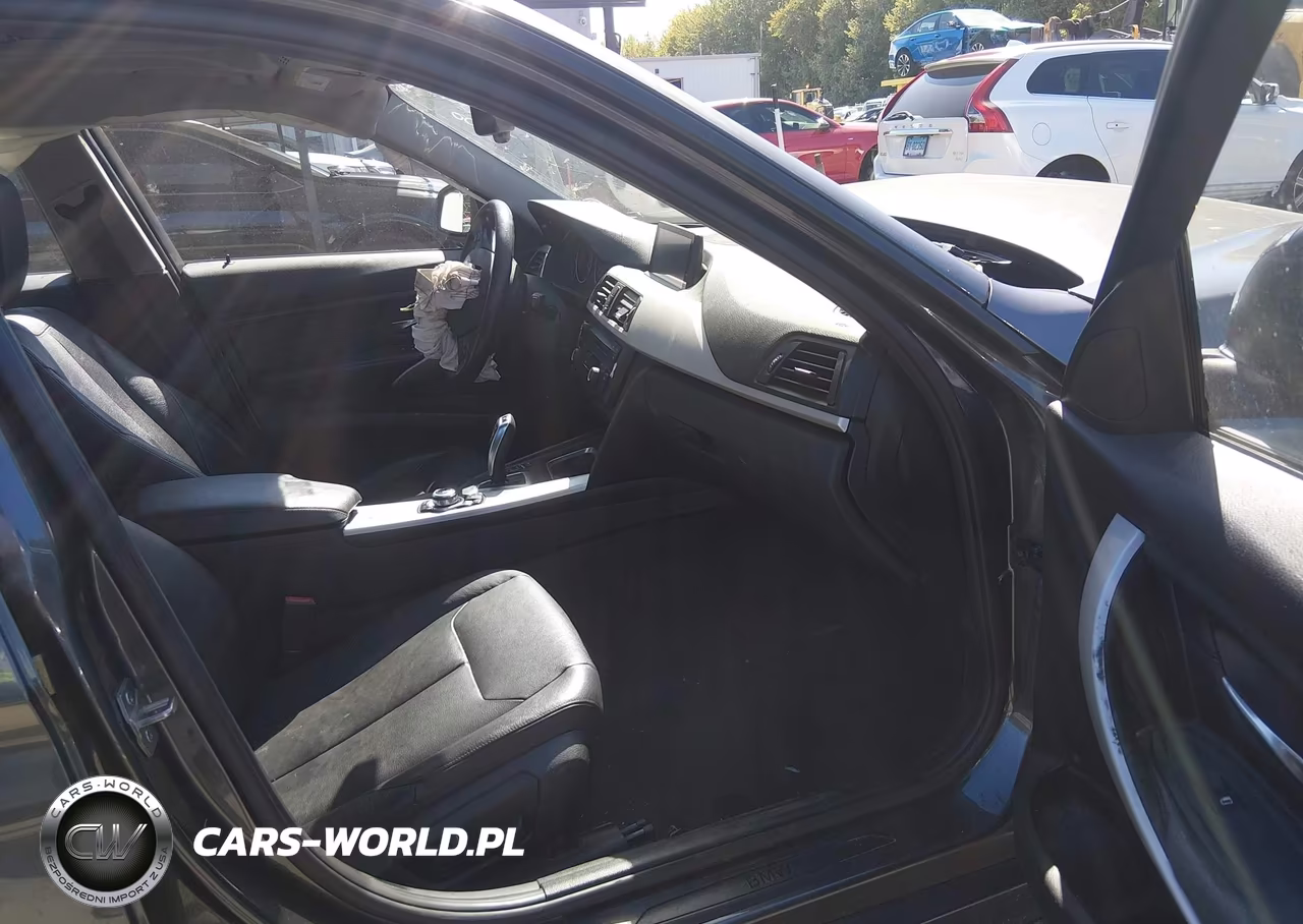 2013 BMW 3 Series 328I xDrive VIN:WBA3B3C50DF530968 - 5