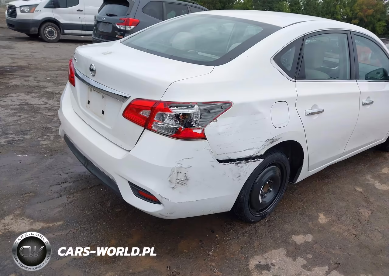 2017 Nissan Sentra S VIN:3N1AB7AP2HY252288 - 6