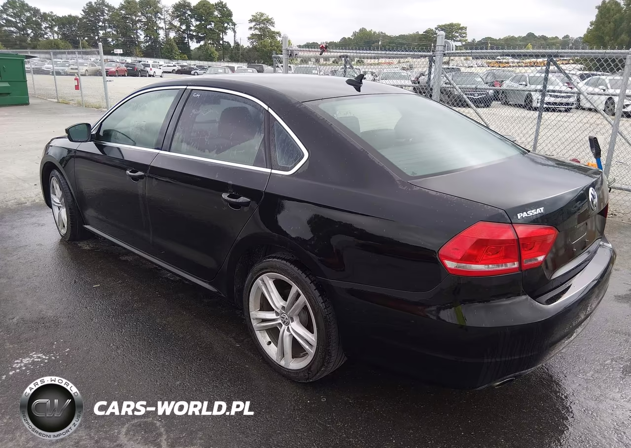 2014 Volkswagen Passat 1.8T Se VIN:1VWBT7A37EC034389 - 3