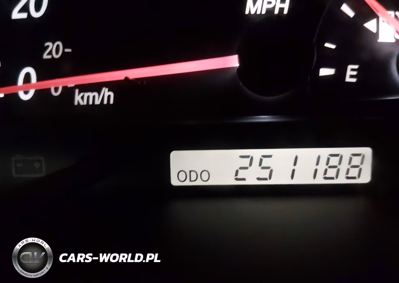 2002 Toyota Camry Le VIN:4T1BE32KX2U596204 - 16