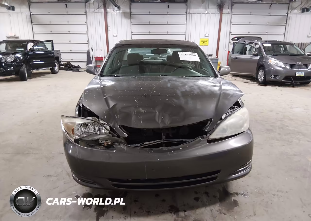2002 Toyota Camry Le VIN:4T1BE32KX2U596204 - 6