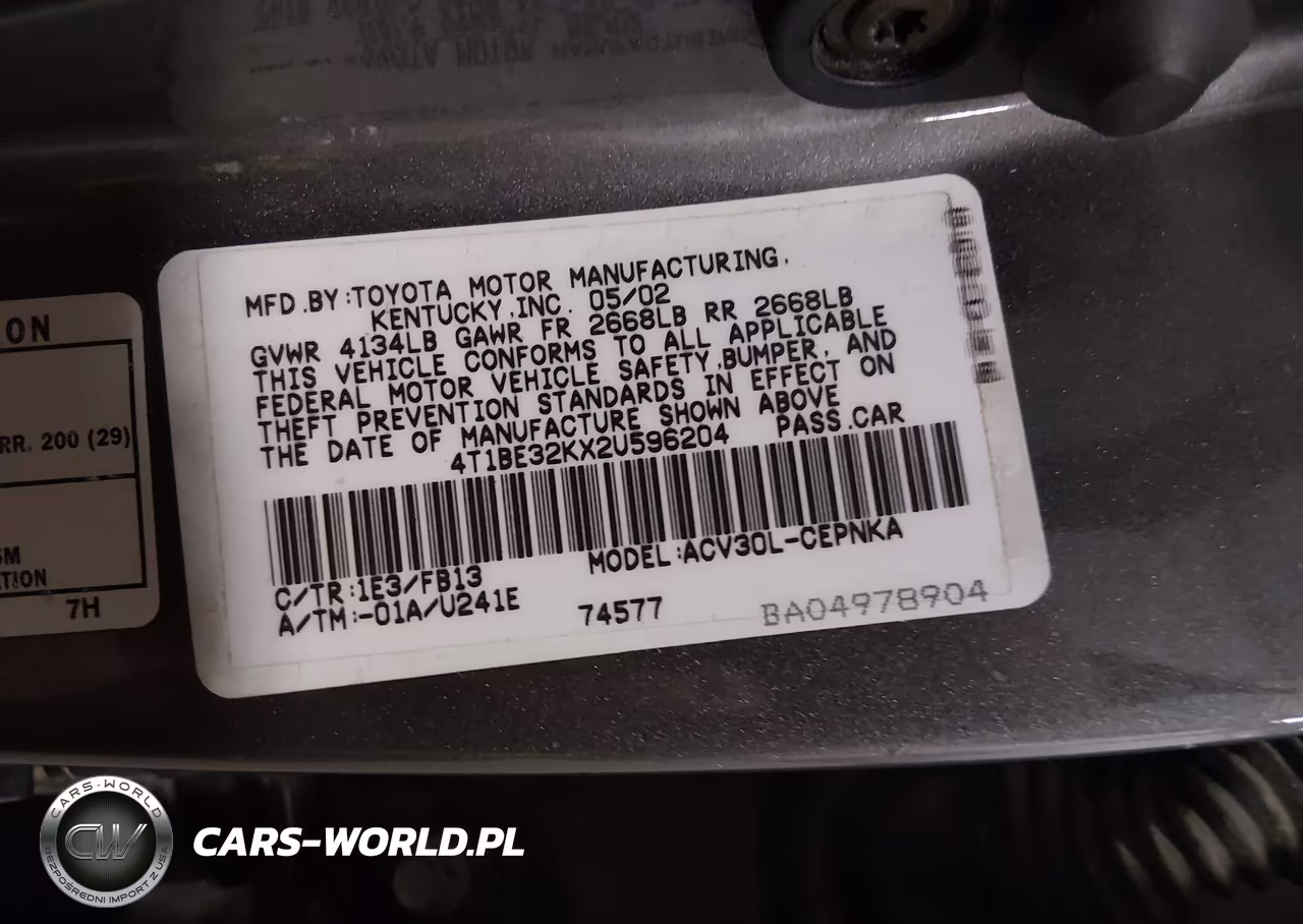 2002 Toyota Camry Le VIN:4T1BE32KX2U596204 - 9