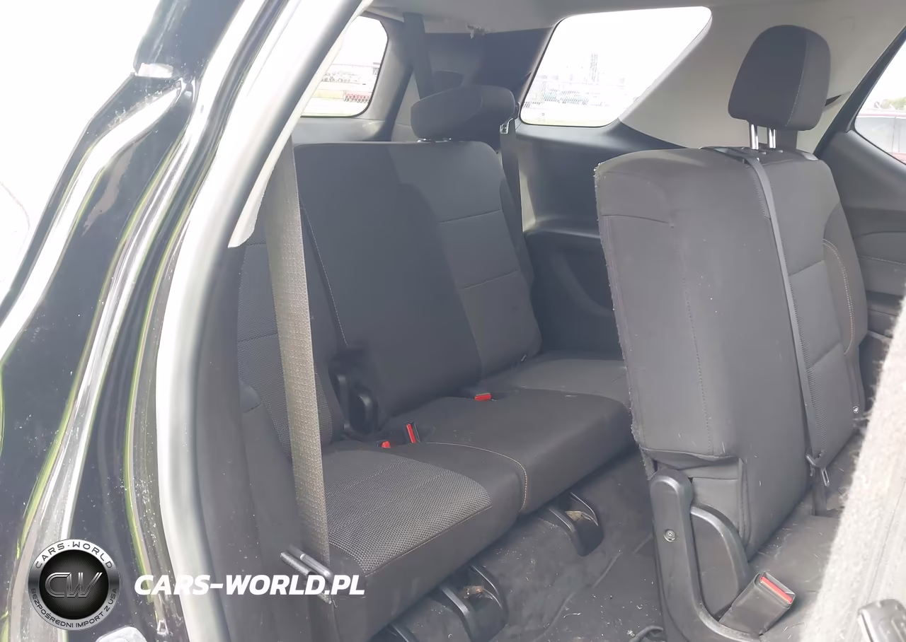 2019 Chevrolet Traverse Ls VIN:1GNEVFKW3KJ306870 - 18