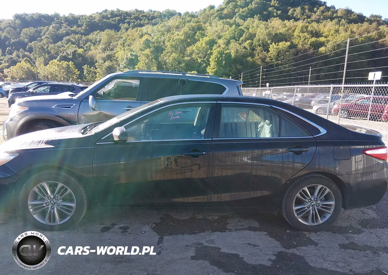 2016 Toyota Camry Se VIN:4T1BF1FKXGU264184 - 14