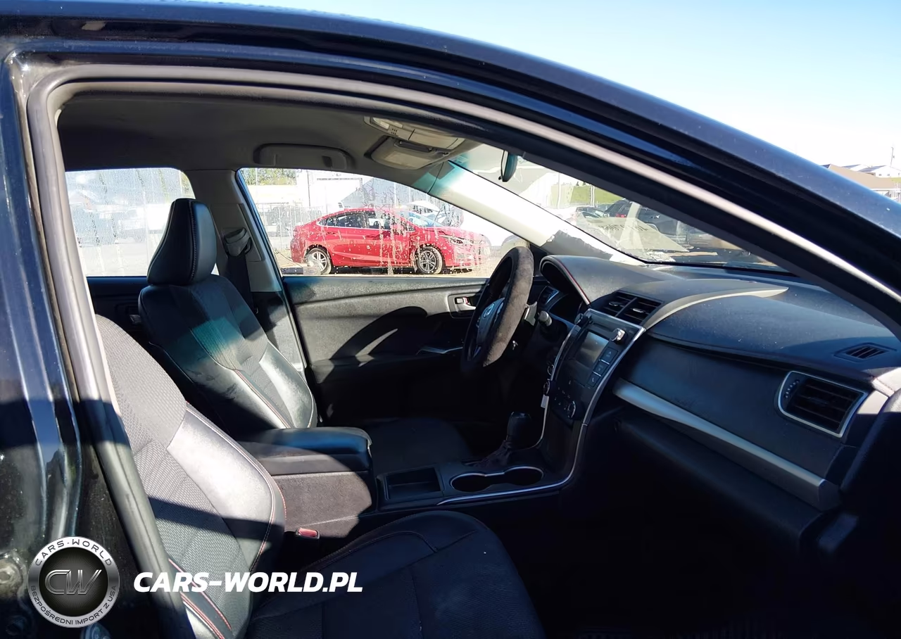 2016 Toyota Camry Se VIN:4T1BF1FKXGU264184 - 5
