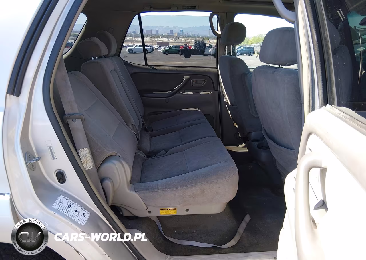 2004 Toyota Sequoia Sr5 VIN:5TDZT34A74S214912 - 8