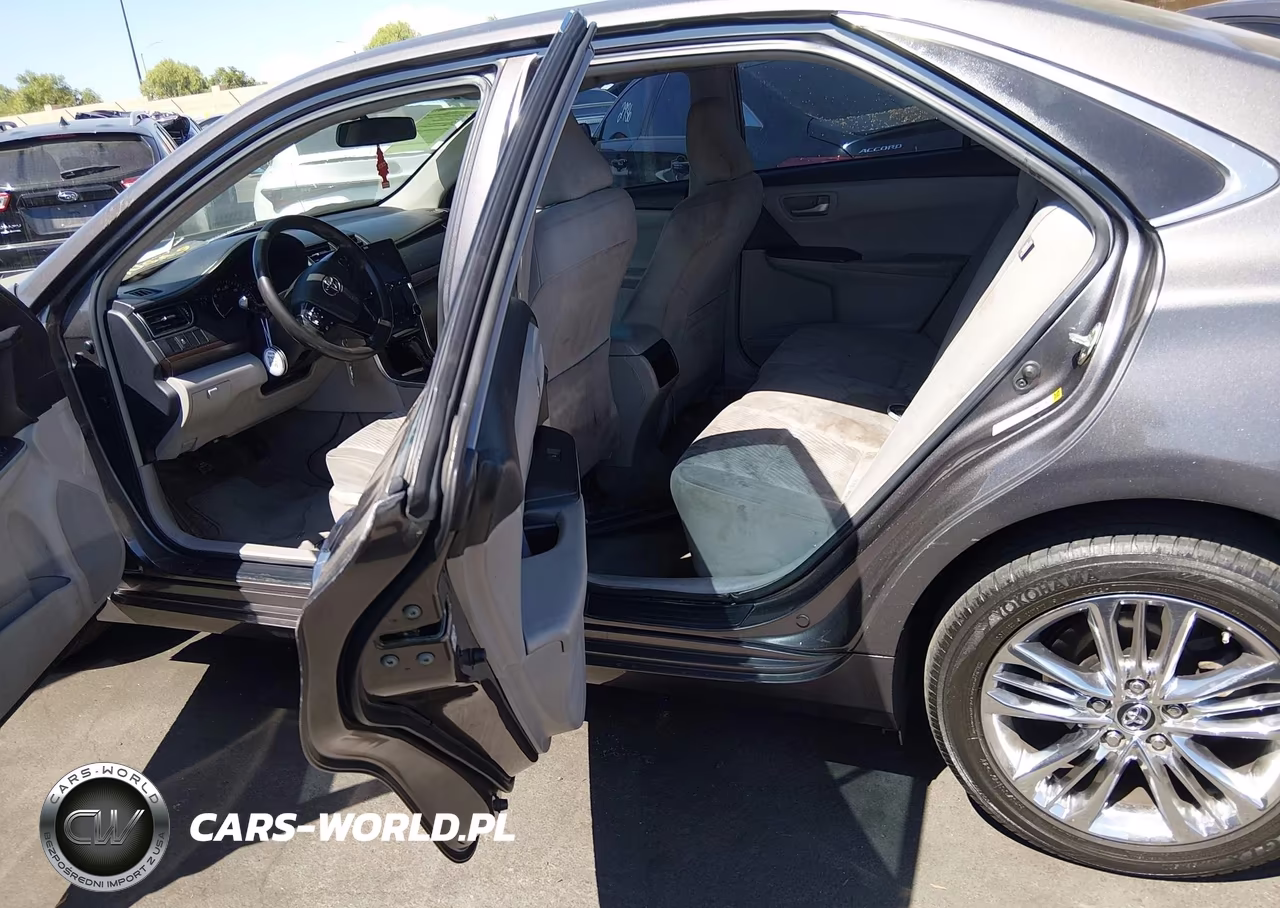 2015 Toyota Camry Le VIN:4T4BF1FKXFR459674 - 8