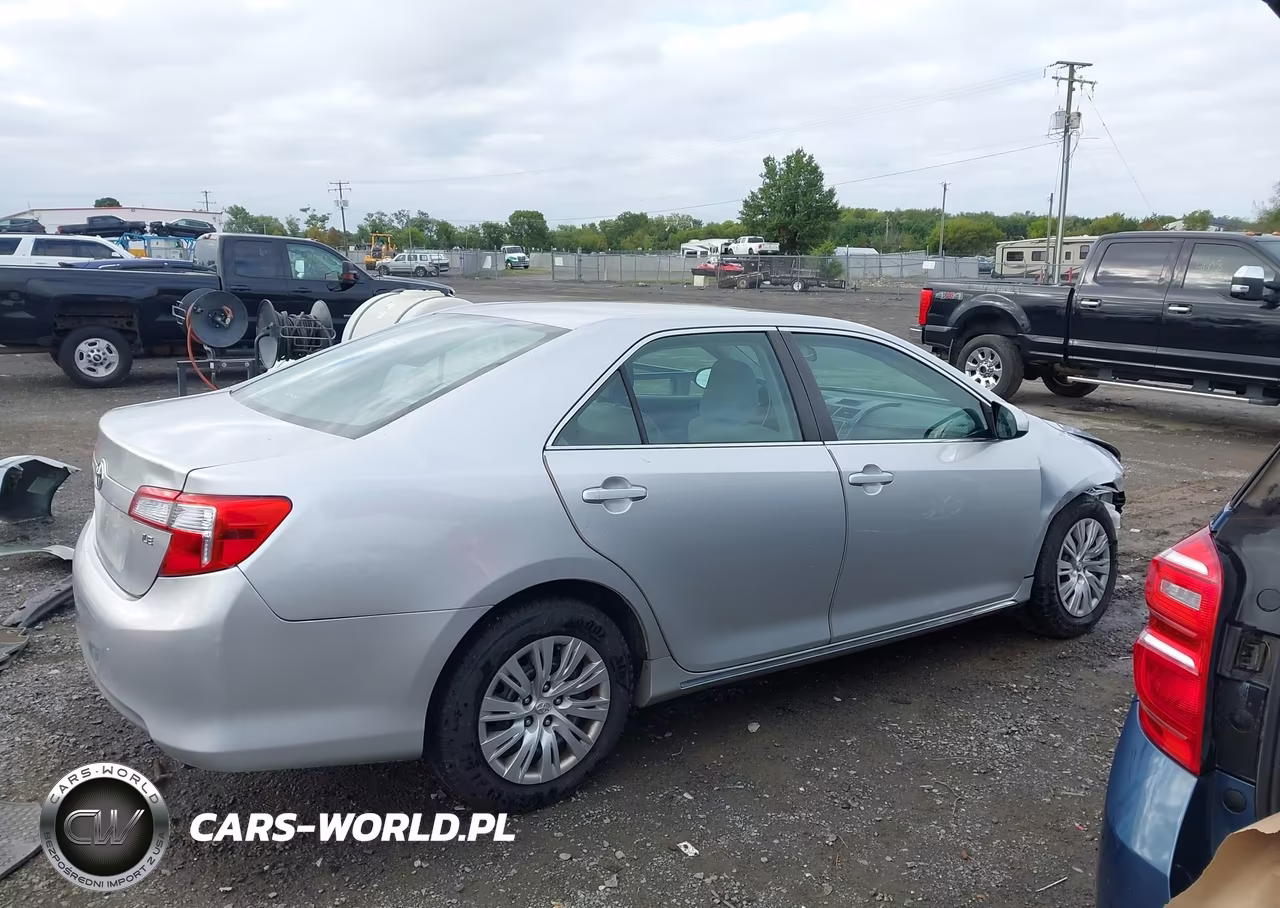 2013 Toyota Camry Le VIN:4T1BF1FK5DU276688 - 14