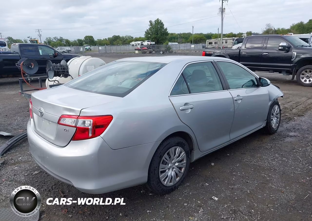 2013 Toyota Camry Le VIN:4T1BF1FK5DU276688 - 4