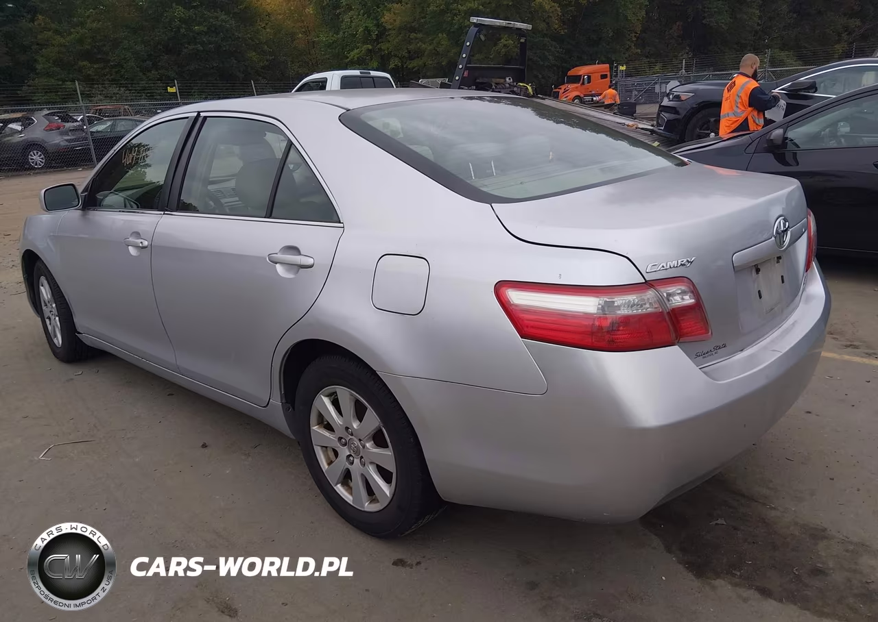 2007 Toyota Camry Xle VIN:JTNBE46K973067128 - 3