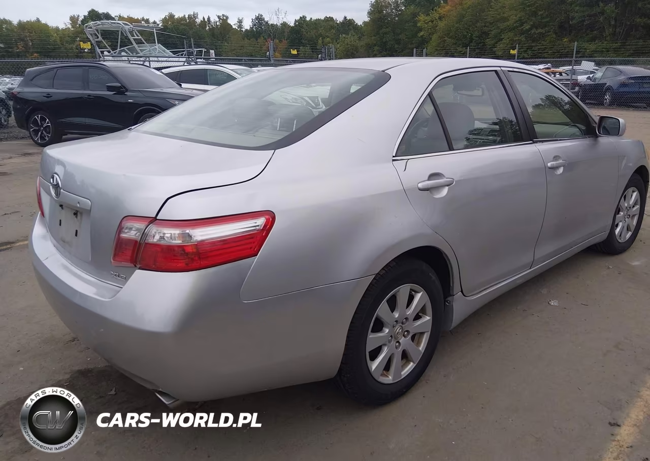 2007 Toyota Camry Xle VIN:JTNBE46K973067128 - 4