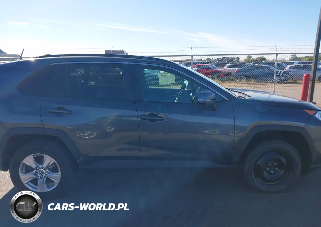 2019 Toyota Rav4 Xle VIN:2T3P1RFV8KW056768 - 14