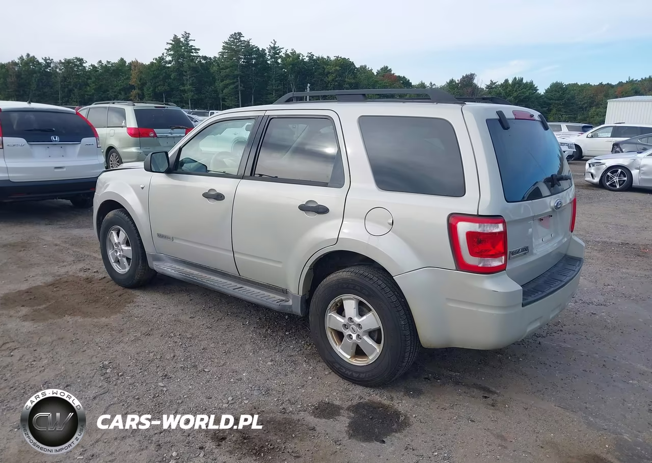 2008 Ford Escape Xlt VIN:1FMCU03108KC06209 - 3