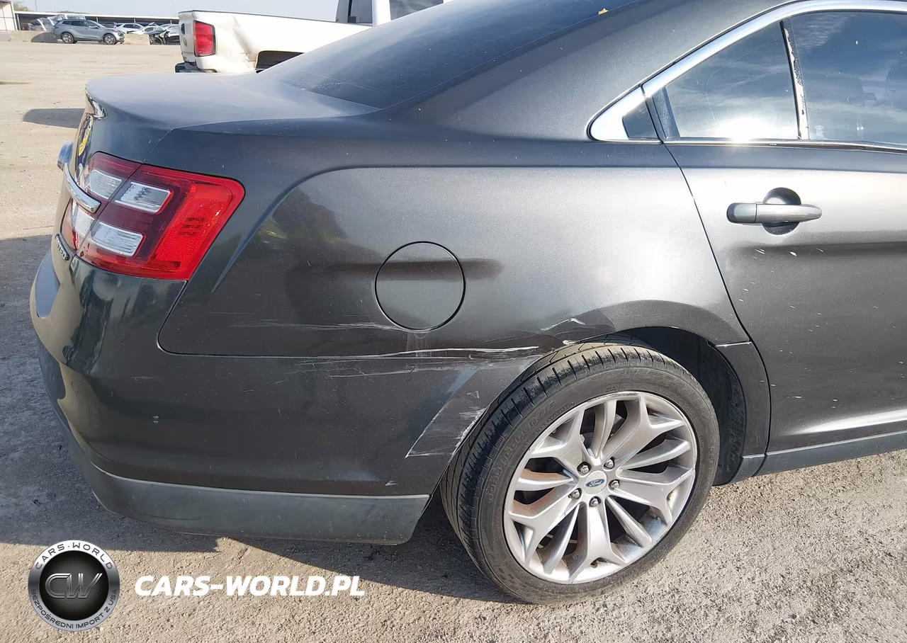 2015 Ford Taurus Limited VIN:1FAHP2F86FG103260 - 17