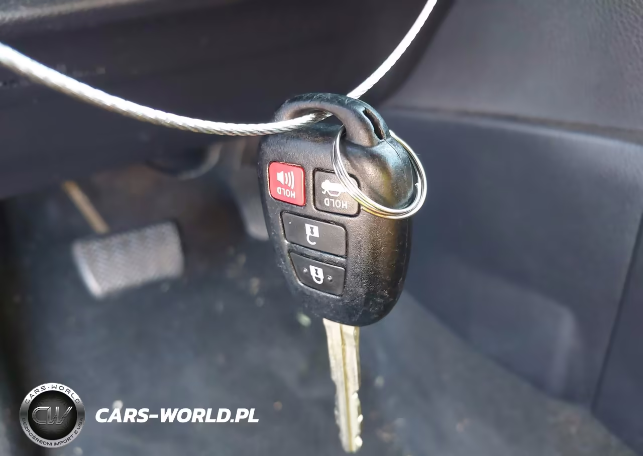 2015 Toyota Corolla Le VIN:2T1BURHEXFC266724 - 11