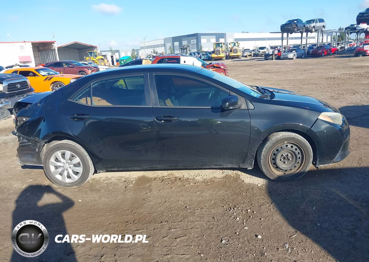 2015 Toyota Corolla Le VIN:2T1BURHEXFC266724 - 14