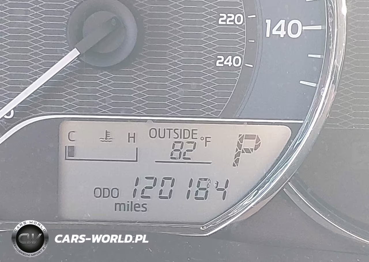2015 Toyota Corolla Le VIN:2T1BURHEXFC266724 - 16