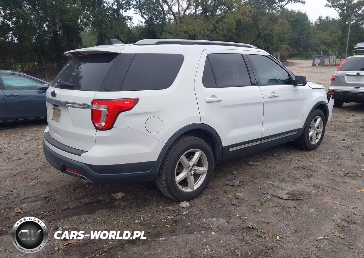2018 Ford Explorer Xlt VIN:1FM5K7D86JGB26263 - 4