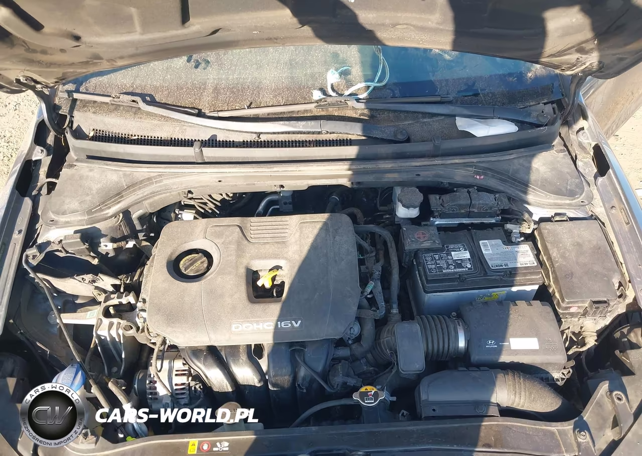 2018 Hyundai Elantra Value Edition VIN:5NPD84LF8JH345525 - 10