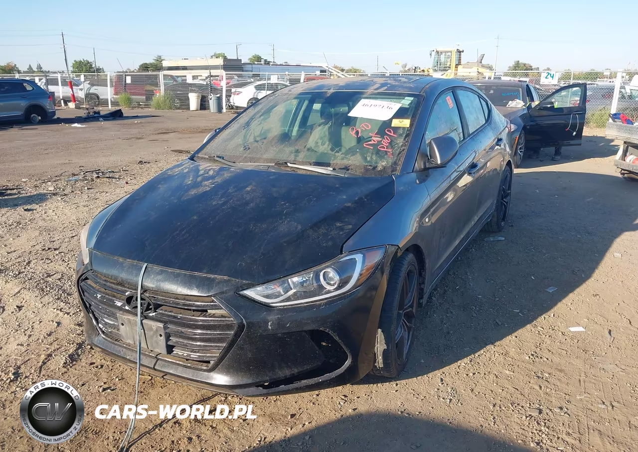 2018 Hyundai Elantra Value Edition VIN:5NPD84LF8JH345525 - 2