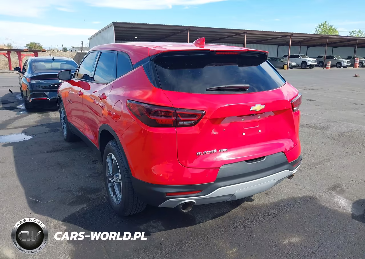 2024 Chevrolet Blazer Awd 2Lt VIN:3GNKBHR45RS178846 - 3