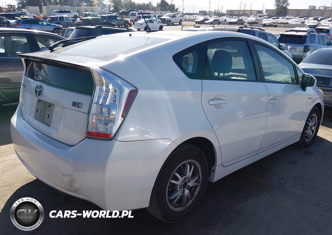 2010 Toyota Prius Ii VIN:JTDKN3DU0A0061536 - 4
