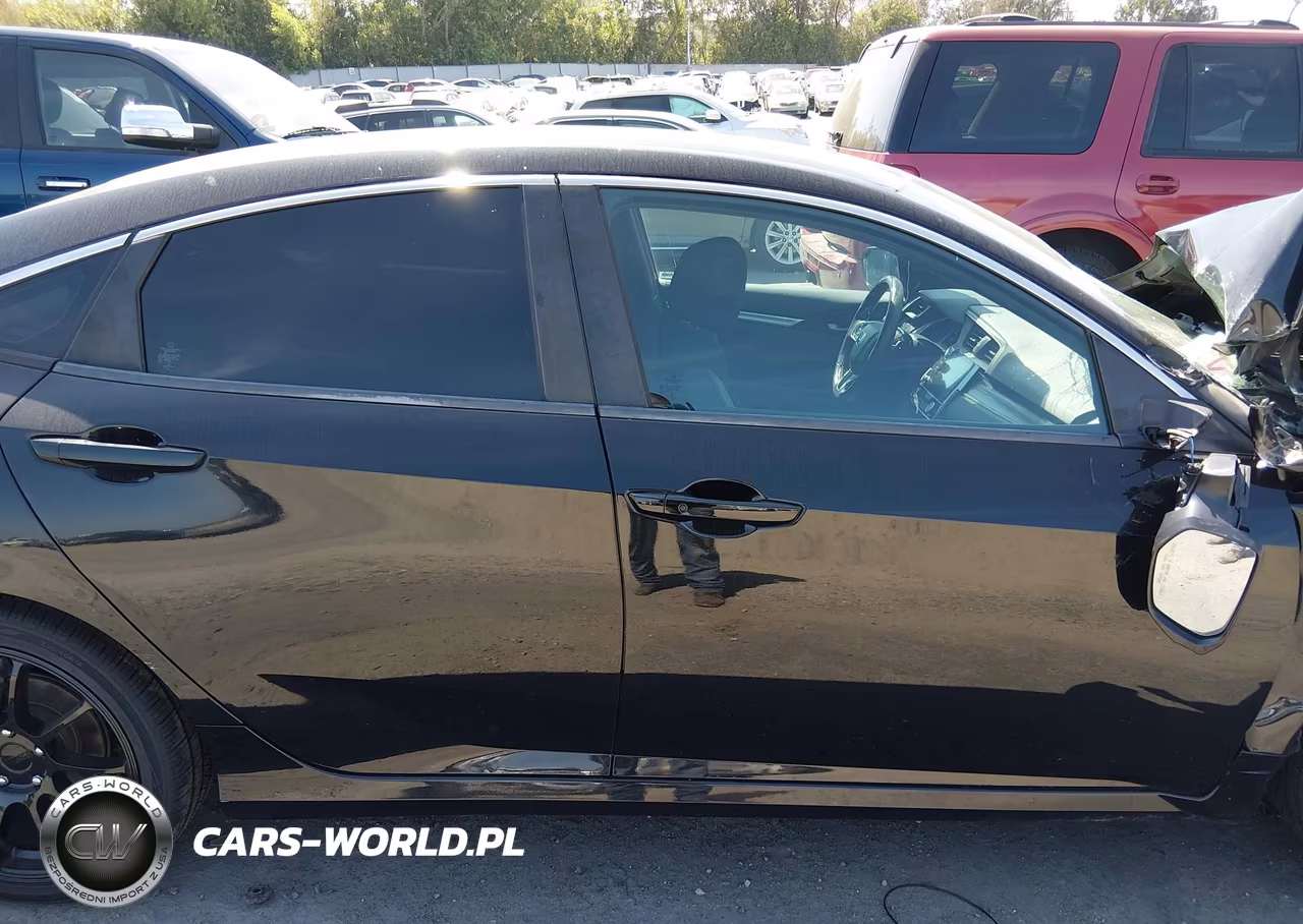 2019 Honda Civic Sport VIN:2HGFC2F85KH559652 - 13