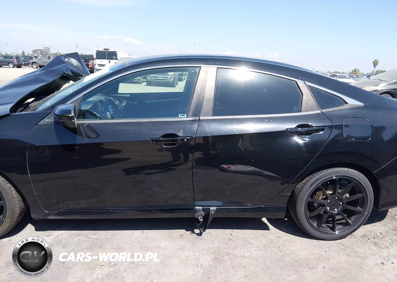2019 Honda Civic Sport VIN:2HGFC2F85KH559652 - 14