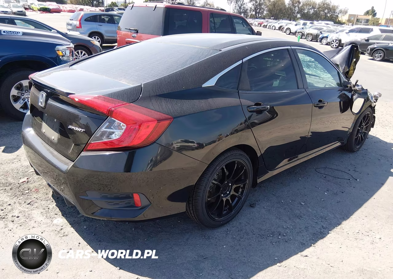 2019 Honda Civic Sport VIN:2HGFC2F85KH559652 - 4