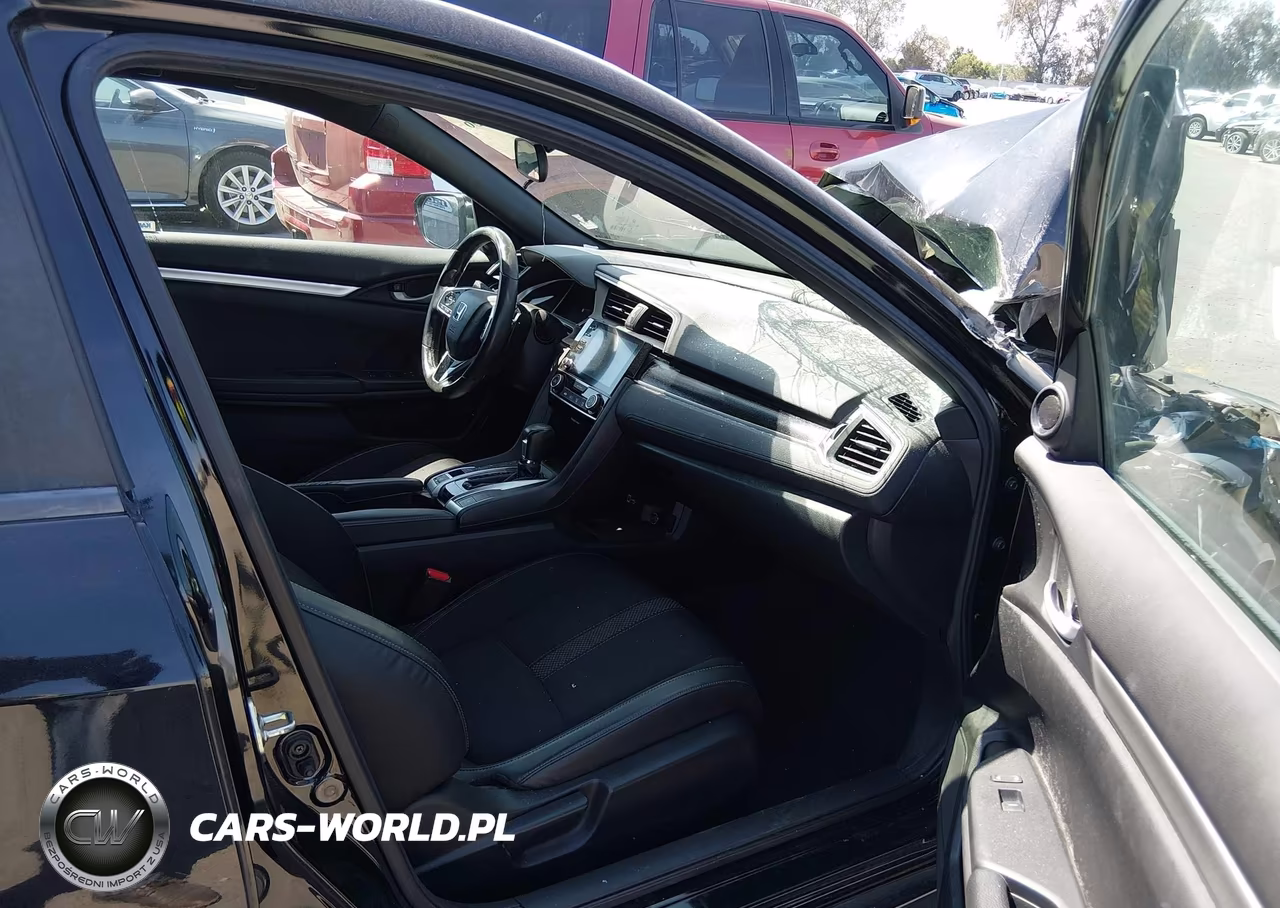 2019 Honda Civic Sport VIN:2HGFC2F85KH559652 - 5