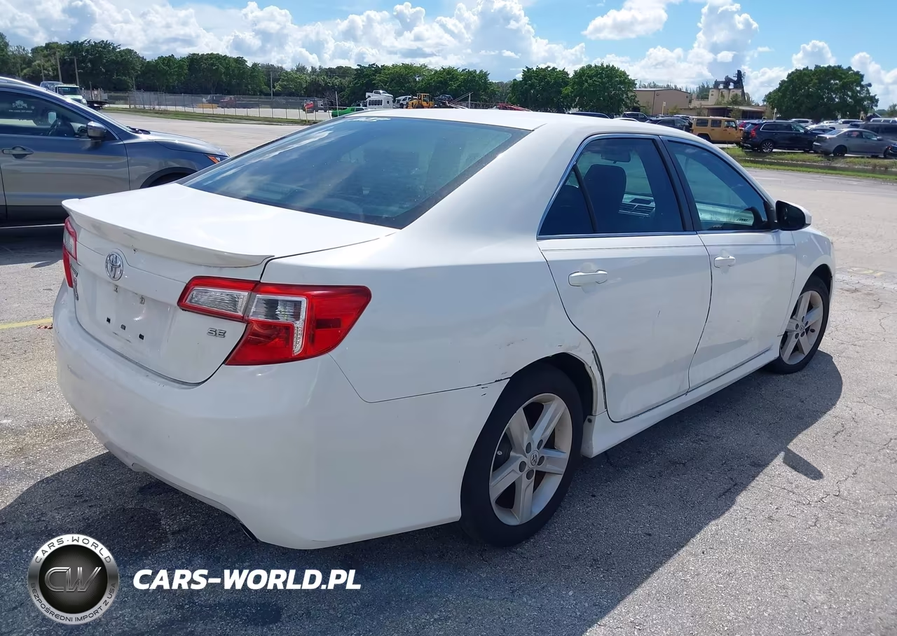 2012 Toyota Camry Se VIN:4T1BF1FK6CU161533 - 4
