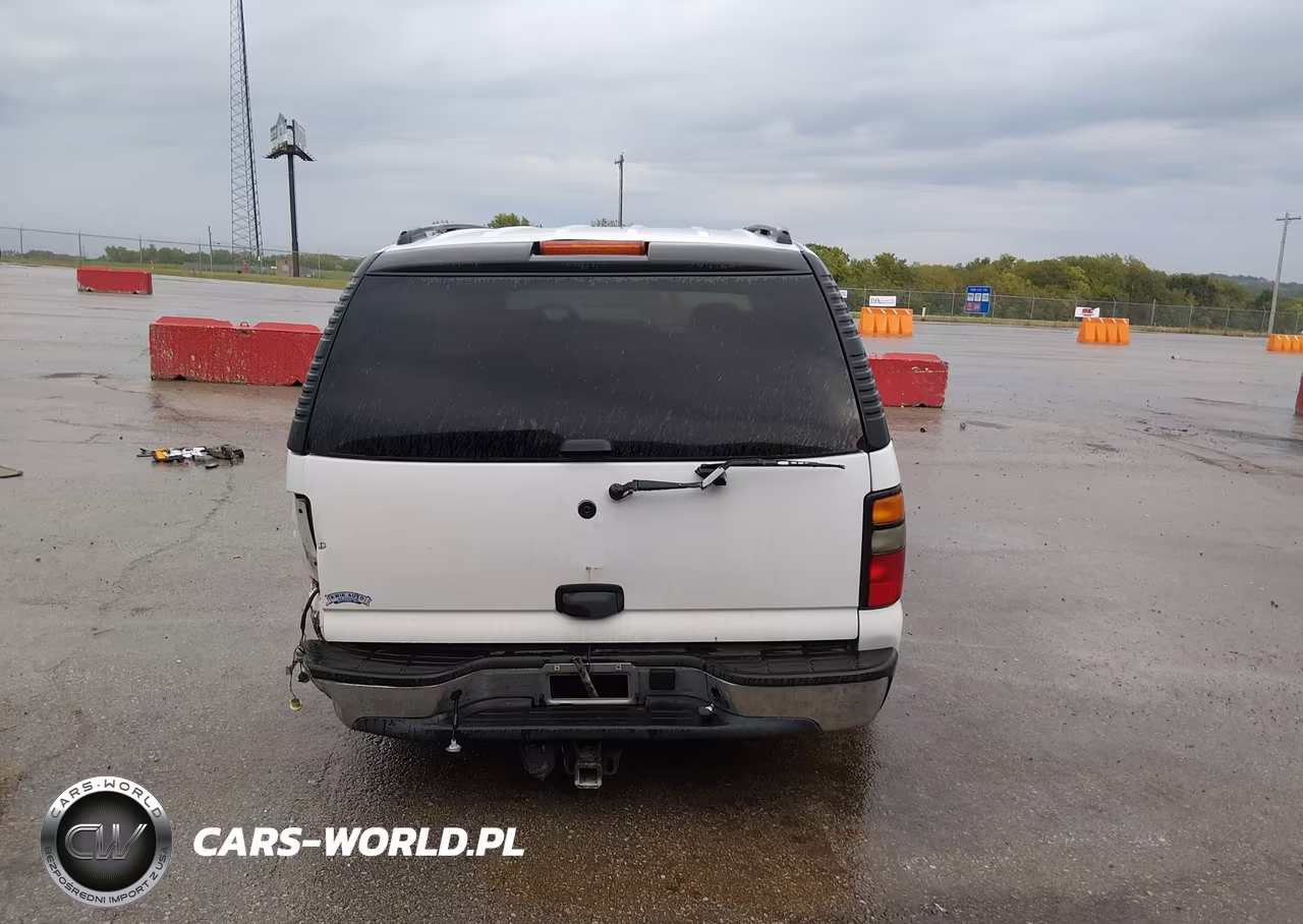 2005 Chevrolet Tahoe Ls VIN:1GNEC13V75R256690 - 17