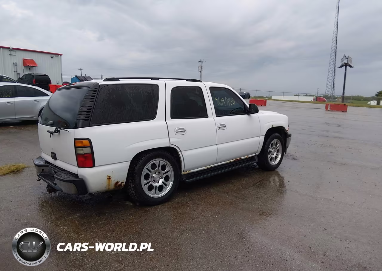 2005 Chevrolet Tahoe Ls VIN:1GNEC13V75R256690 - 4