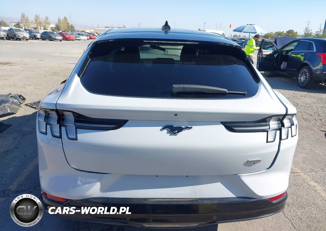 2023 Ford Mustang Mach-E California Route 1 VIN:3FMTK2SU6PMA40508 - 15