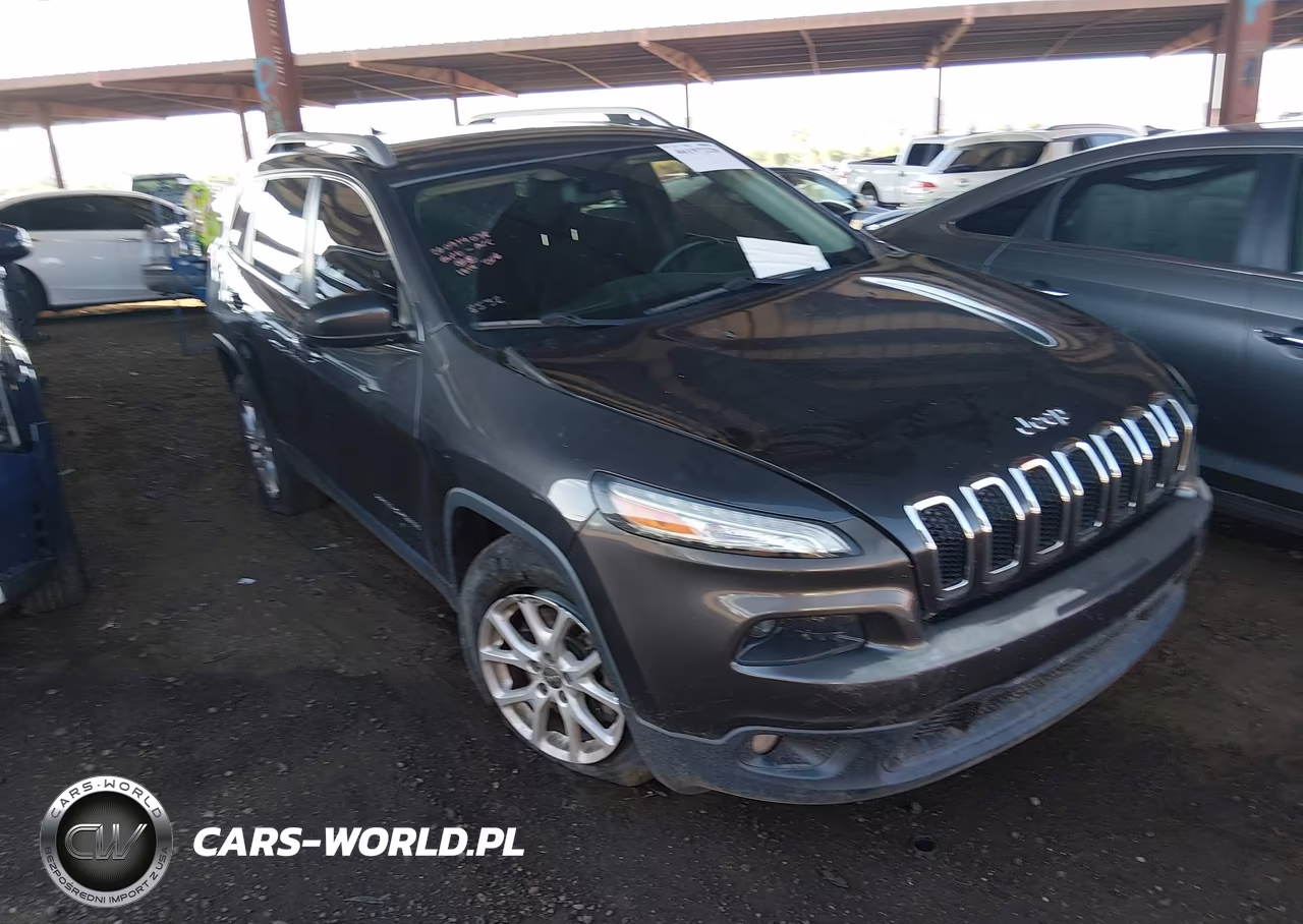 2015 Jeep Cherokee Latitude VIN:1C4PJMCB9FW668532 - 6