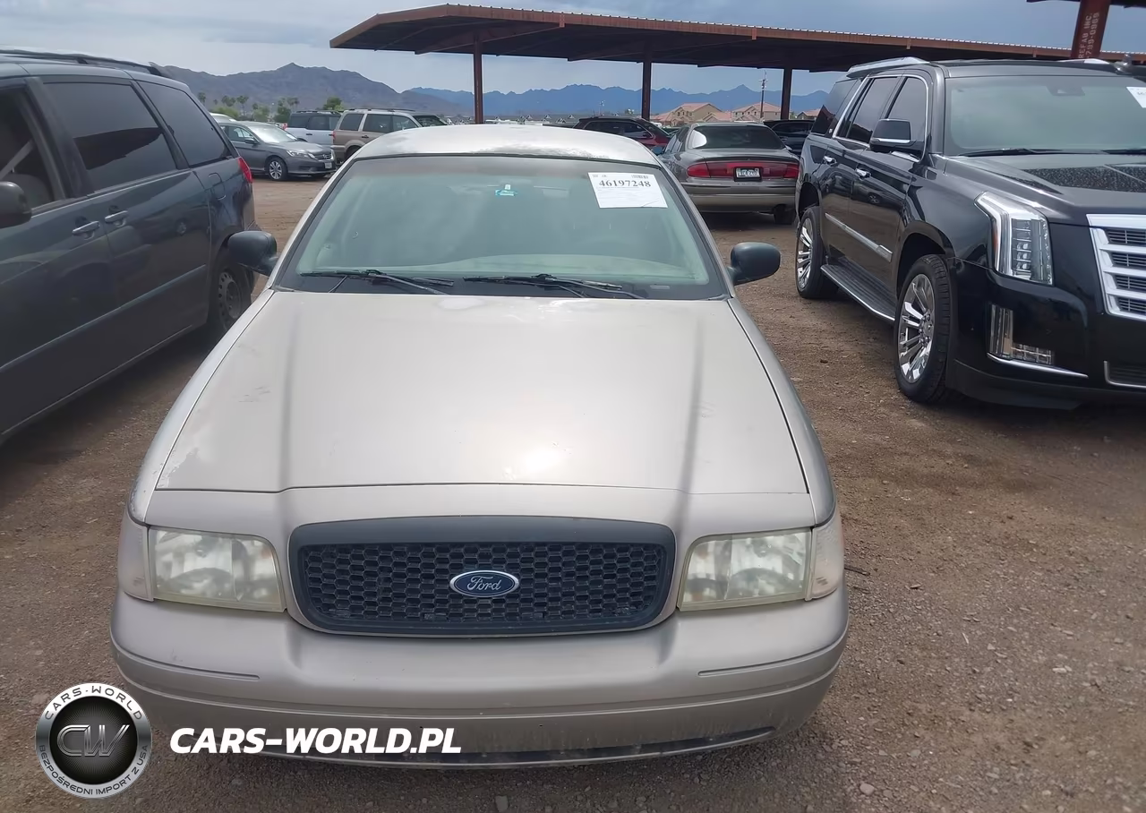 2004 Ford Crown Victoria Police VIN:2FAHP71W84X142507 - 11