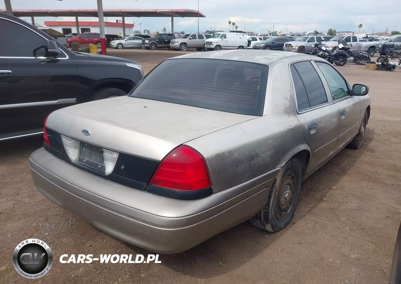 2004 Ford Crown Victoria Police VIN:2FAHP71W84X142507 - 4