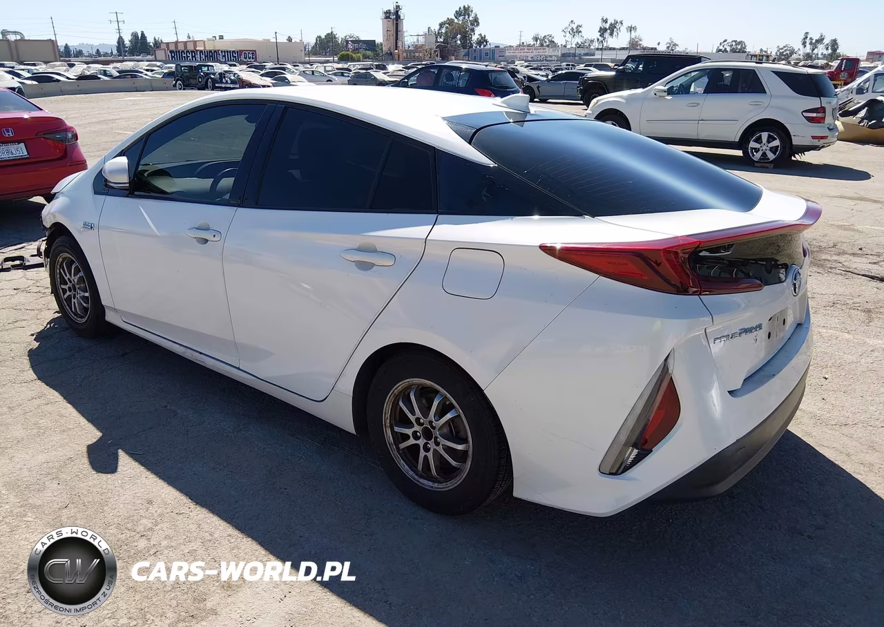 2017 Toyota Prius Prime Premium VIN:JTDKARFP5H3054080 - 3