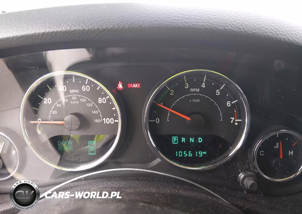 2017 Jeep Wrangler Unlimited Sport 4X4 VIN:1C4BJWDGXHL698837 - 7