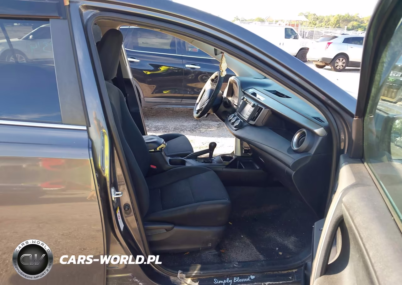 2017 Toyota Rav4 Le VIN:2T3ZFREV2HW350820 - 5