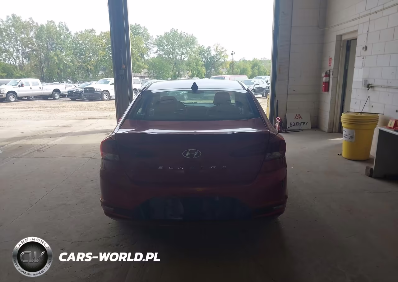 2019 Hyundai Elantra Value Edition VIN:KMHD84LF7KU873964 - 16