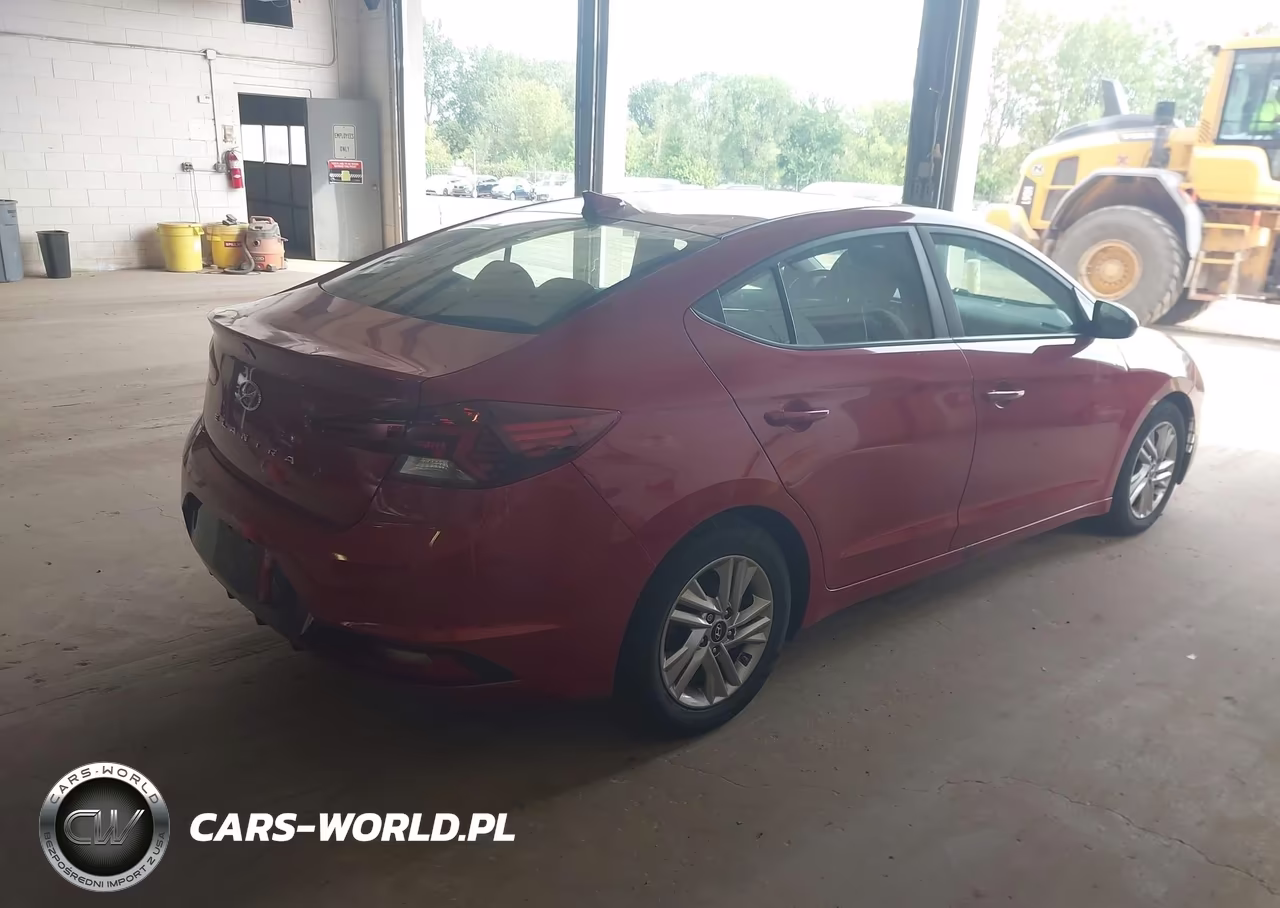 2019 Hyundai Elantra Value Edition VIN:KMHD84LF7KU873964 - 4