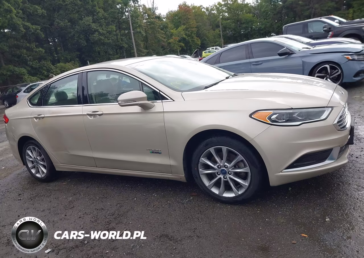 2018 Ford Fusion Energi Se Luxury VIN:3FA6P0PU0JR160014 - 13