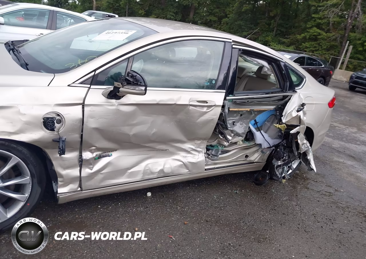 2018 Ford Fusion Energi Se Luxury VIN:3FA6P0PU0JR160014 - 6
