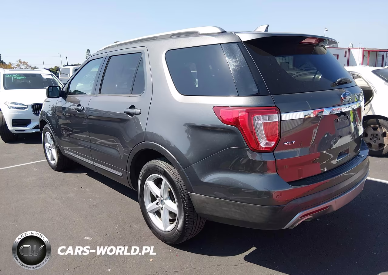 2016 Ford Explorer Xlt VIN:1FM5K7D8XGGC87112 - 3