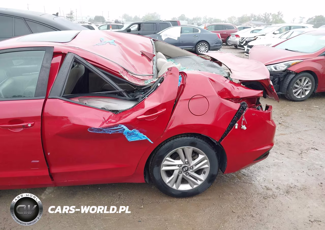 2019 Hyundai Elantra Value Edition VIN:KMHD84LF6KU781681 - 6